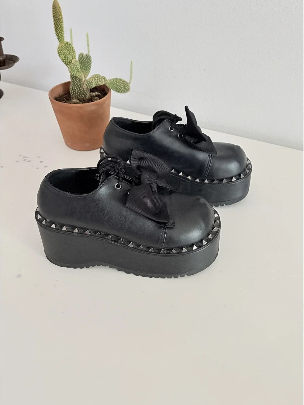 Demonia Platform Shoes Oxford Dolly - 05 Size 6 Bow Studs Goth Punk Witchy